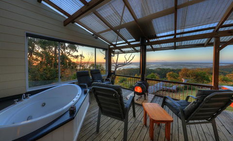 Island View Spa Cottage - Accommodation Perth 1