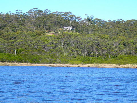 Island View Spa Cottage - Accommodation Perth 4