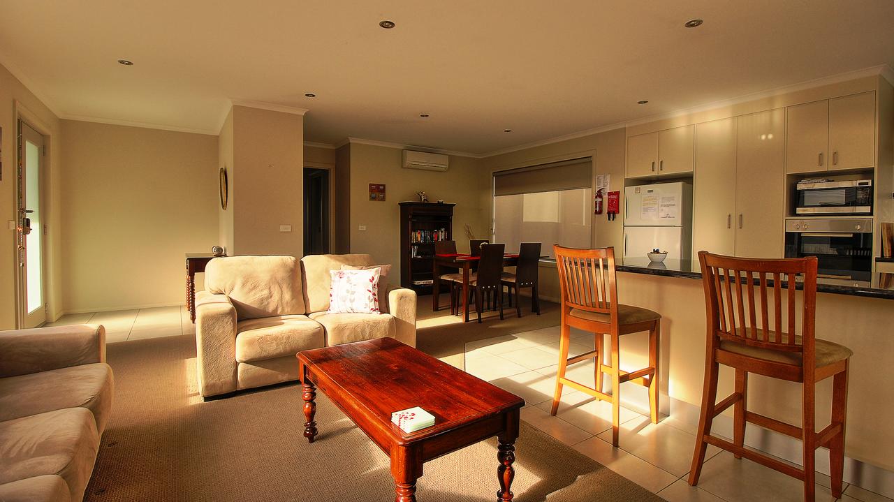 Kingston TAS Accommodation Perth