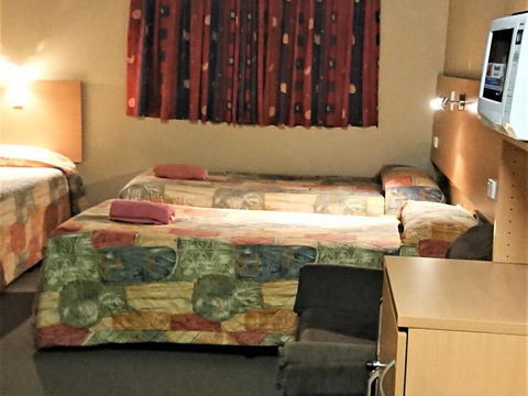 New Olympic Motel - Accommodation Perth 3