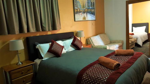 New Olympic Motel - Accommodation Perth 0