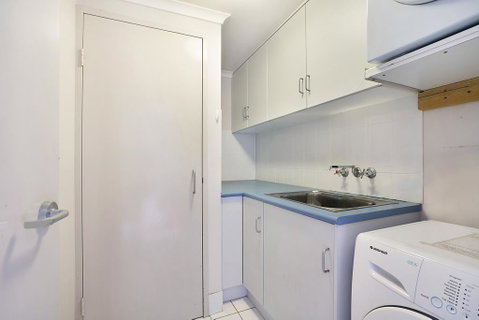 Newcastle Short Stay Apartments - Sandbar Newcastle Beach - Accommodation Perth 1
