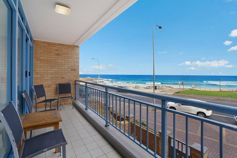 Newcastle Short Stay Apartments - Sandbar Newcastle Beach - Accommodation Perth 0
