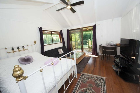 Nimbin Waterfall Retreat - Accommodation Perth 2