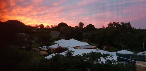 Ninderry Rise Retreat - Perth Resorts 1