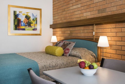 Ningana Motel - Accommodation Perth 0