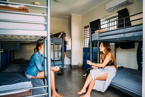 Noosa Flashpackers - Accommodation Perth 3