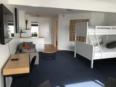 North Pier Hotel - Perth Resorts 2
