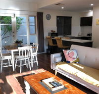 Norwood Townhouse City Fringe - Accommodation Perth