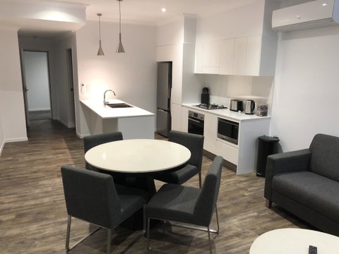 Nouveau On Young - Accommodation Perth 1