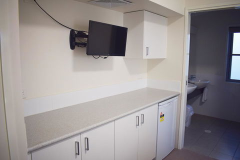 NRMA Sydney Lakeside Holiday Park - Accommodation Perth 2