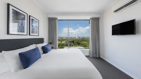 Oaks Brisbane On Margaret Suites - Perth Resorts 1