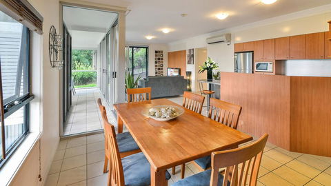 Oasis 1 On Hamilton Island - Accommodation Perth 3