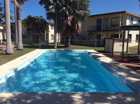 Ocean Breeze Units - Accommodation Perth 0