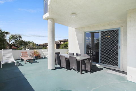 Ocean Palms, Unit 2 - The Entrance, NSW - Perth Resorts 3