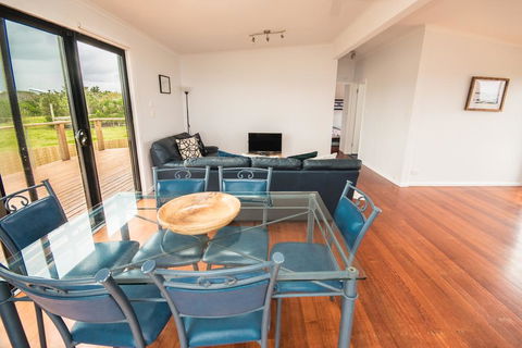 Ocean View Getaway - Accommodation Perth 2