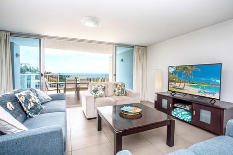Ocean Views Luxury 17 - Accommodation Perth 0