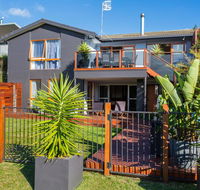 Ocean's 30 - Ultimate Beach Frontage - Accommodation Perth