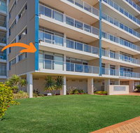 Oceanic 2 - On Main Beach - Accommodation Perth