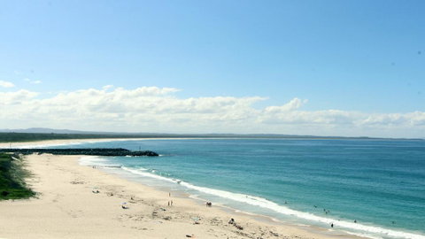 Oceanic 28 - On The Beach! - Accommodation Perth 1