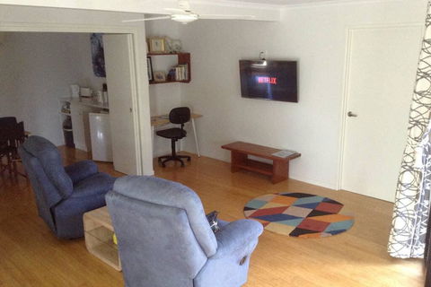 Oceanview Apartment - Accommodation Perth 2