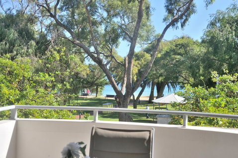 OceanView Apartment - Accommodation Perth 0