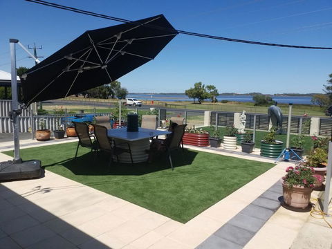 ON THE ESTUARY - Accommodation Perth 3