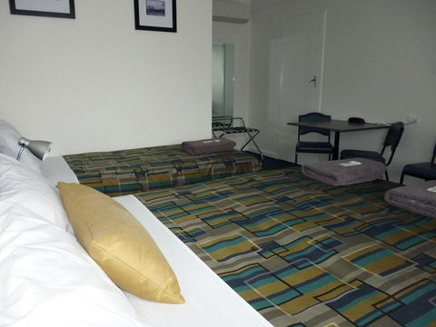 Otway Gate Motel - Accommodation Perth 0