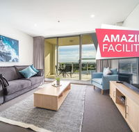 Oval View on North Tce-Gym - Pool - Fireworks NYE - Accommodation Perth