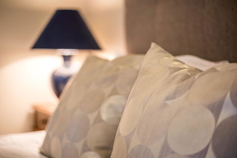 Paris On Maroondah - Accommodation Perth 1