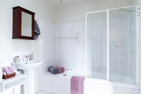 Parker Lodge Maldon - Accommodation Perth 2
