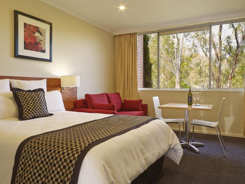 Parkview Motor Inn - Accommodation Perth 0