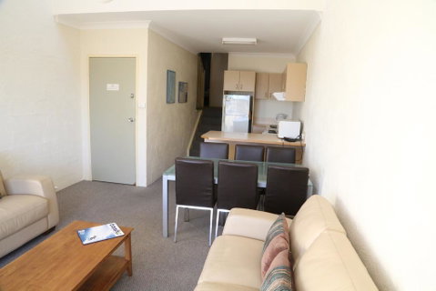 Parkwood 07 - Accommodation Perth 1