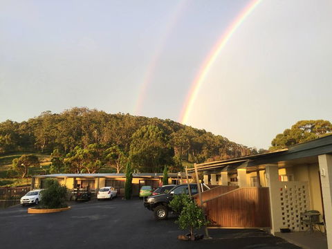 Parsons Bay Retreat - Perth Resorts 0