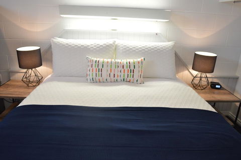 Penguin Seaside Motel - Accommodation Perth 1