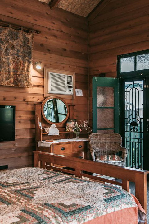 Peppercorns B&B - Accommodation Perth 3