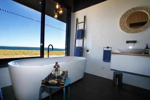 Perlubie Sea - Perth Resorts 0