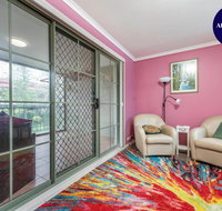 Pet Friendly Home - Pool  Parking - Tennis Court - Accommodation Perth