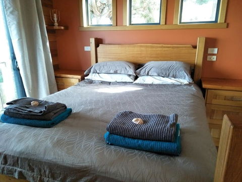 Pine Scrub Beach House - Accommodation Perth 3