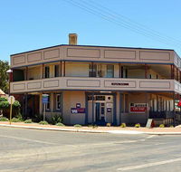 Pingelly Hotel