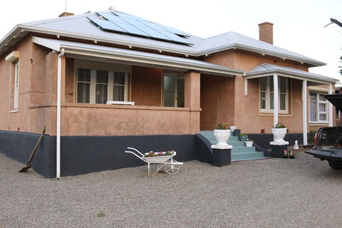 Pink Gums Farmstay - Accommodation Perth 2