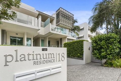 Platinum Status, Sunshine Beach - Accommodation Perth 0