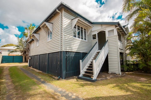 Pleasant Place To Stay Near The Park + FREE WiFi - Accommodation Perth 2