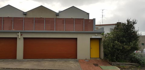 POSITION PERFECT CENTRAL INVERLOCH - Accommodation Perth 1