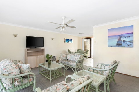 Powell 1A - Accommodation Perth 3