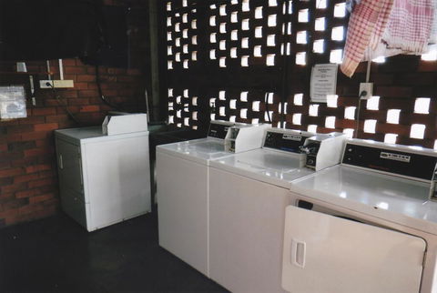 PRECINCT HOTEL GLADSTONE - Accommodation Perth 1