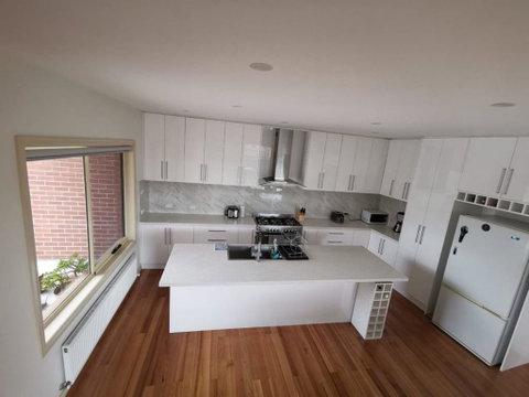 Private Luxury Bedroom - Accommodation Perth 1