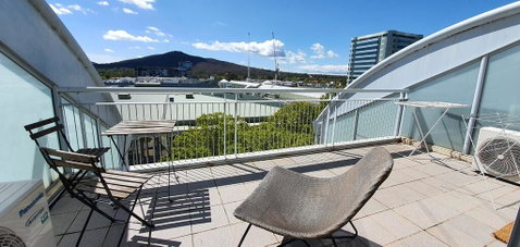 Private Modern Room - Plaza Building- In City Centre! - Accommodation Perth 1
