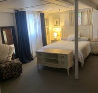 Private room downstairs area - Perth Resorts