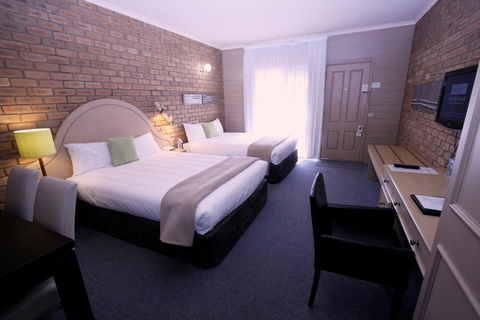 Quality Inn Colonial - Accommodation Perth 1